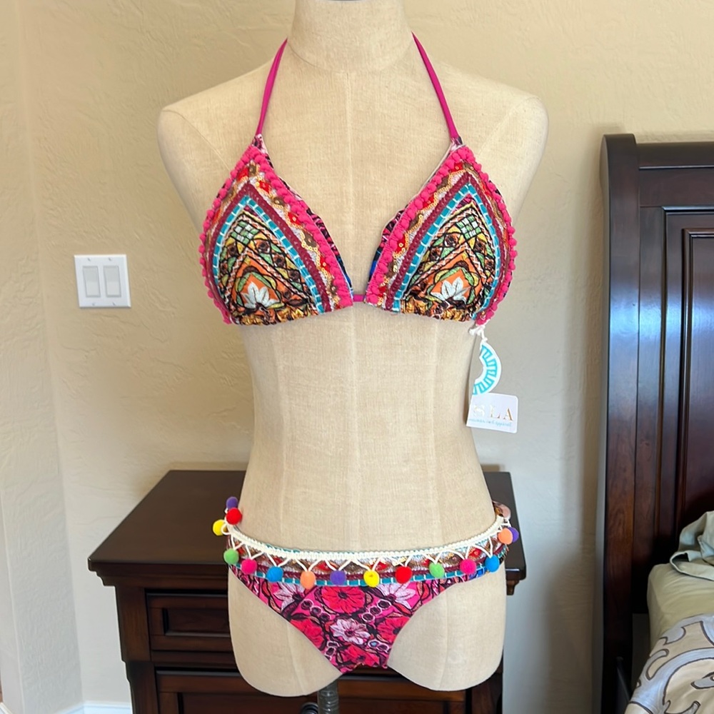 La isla bikini new with tag small bottom med top